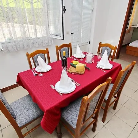 Appartement Neven Drače
